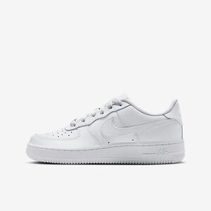 Nike Air Force 1 LE White